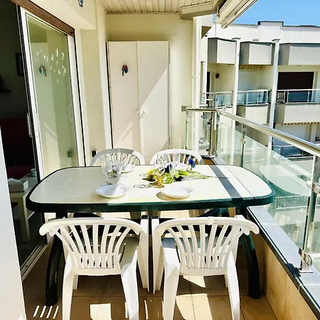3170 Hort De Mar E 341, Vista Inmejorable, En 1ª Linea De Mar Y Frente A La Playa Mas Espaciosa De Roses. Edificio Tranquilo. A.a. Parking. - Es-258-4 Apartment *